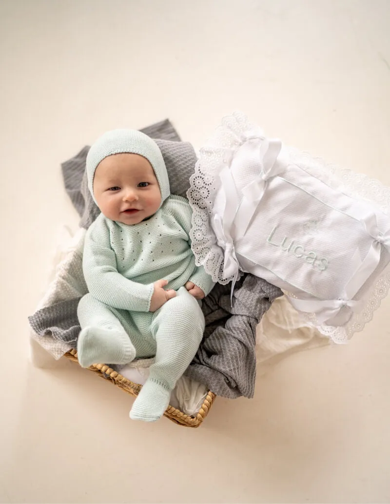 Calado Three Piece Knitted Outfit for Newborns – 100% Organic Cotton (Available in 5 Colors)