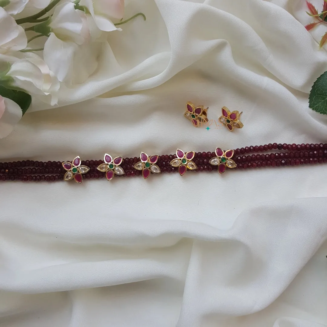 Cute Floral Design Bead Choker