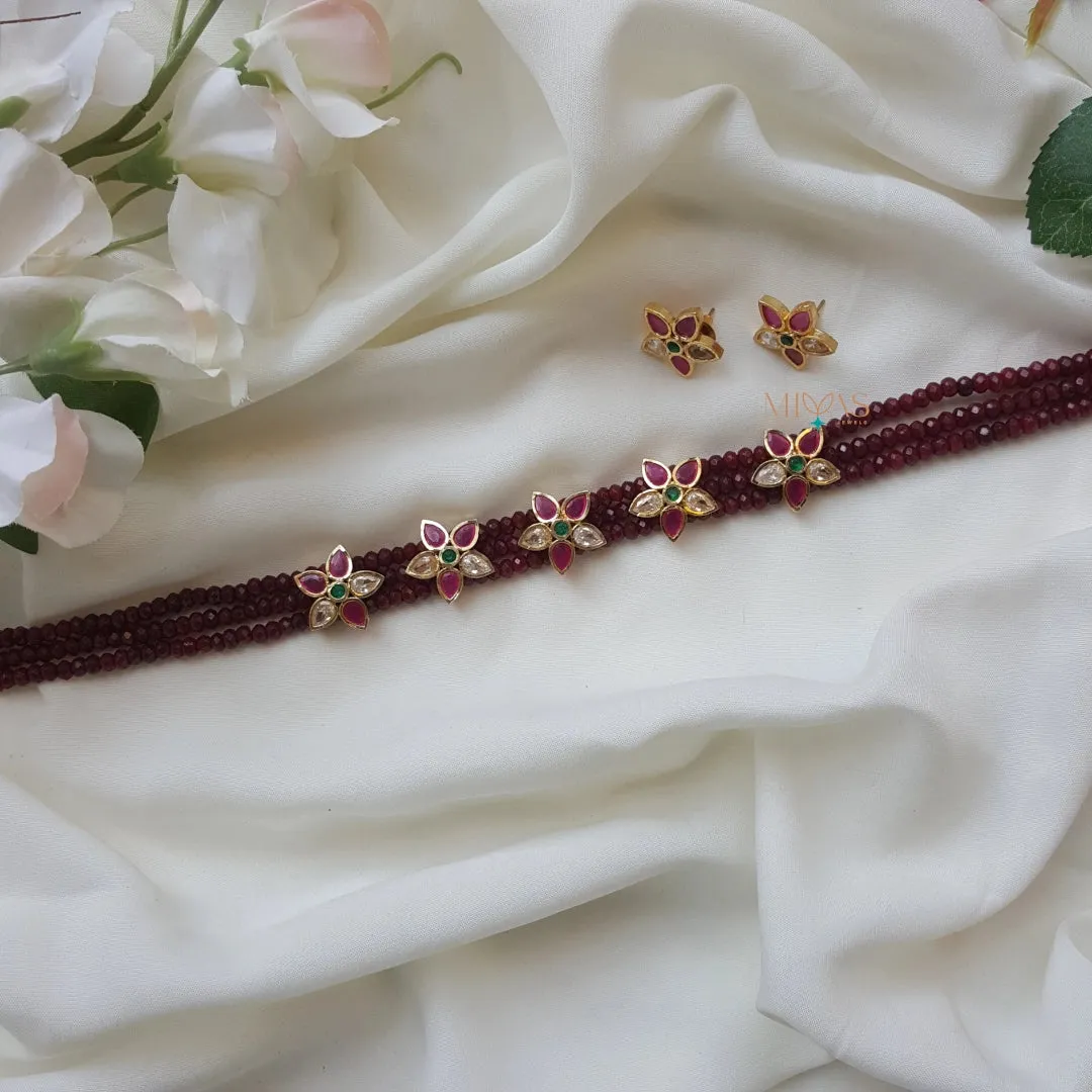 Cute Floral Design Bead Choker