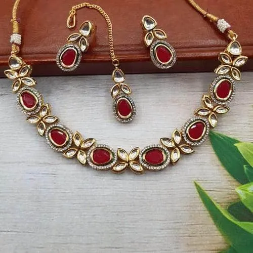 Oval Flower Motif Kundan Necklace Set